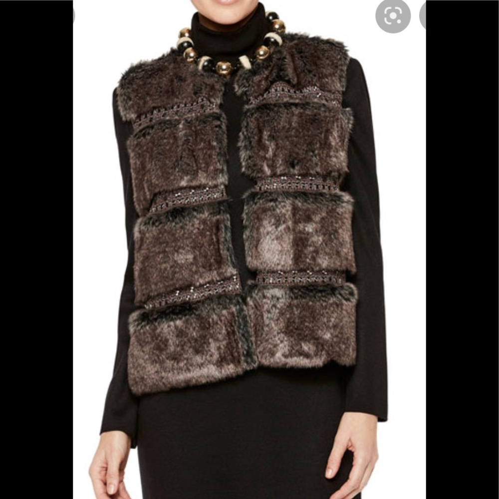 MISOOK Faux Fur Vest size XL NWT